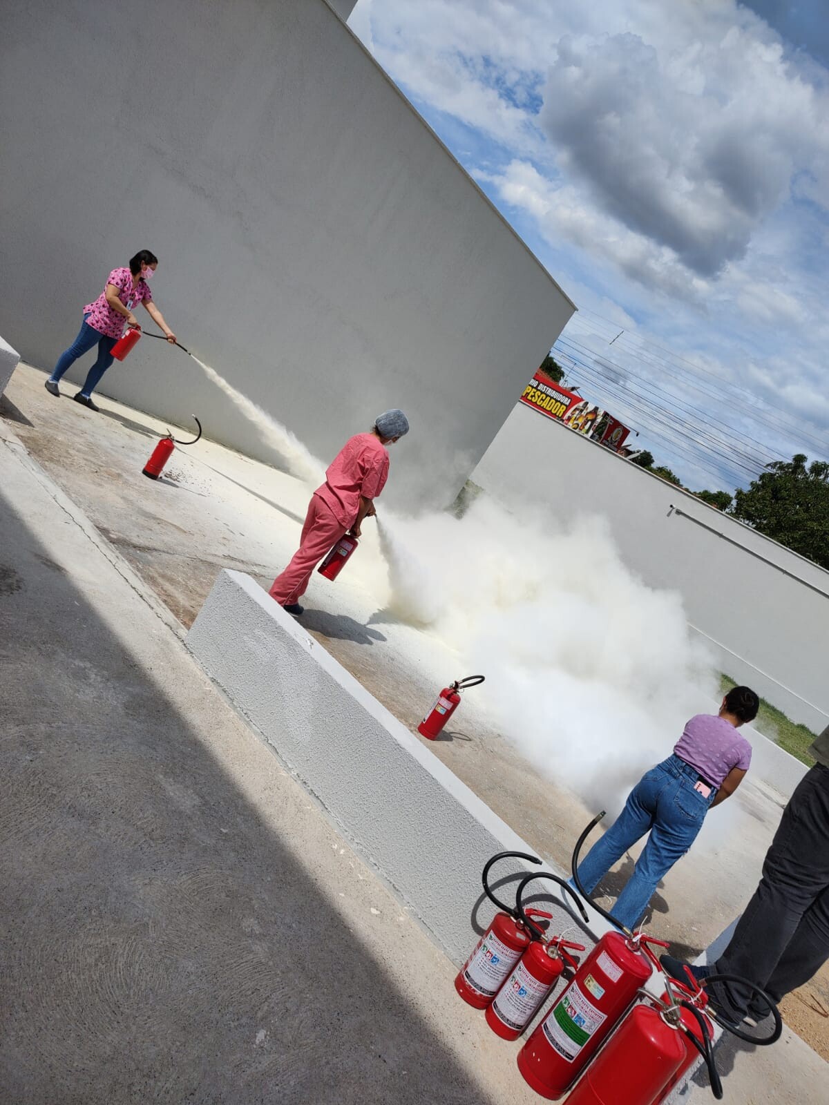 brigadistas-do-hecad-atualizam-seus-conhecimentos-contra-incendios